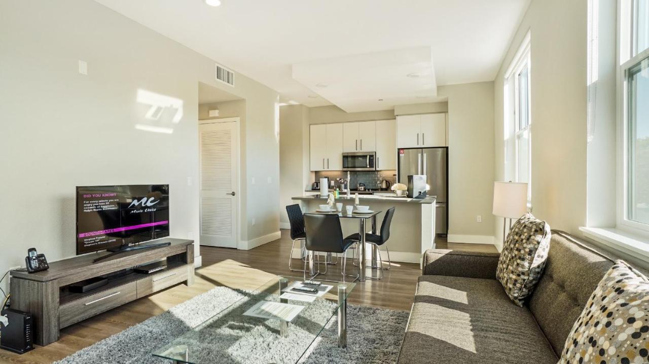 Global Luxury Suites In The Heart Of San Carlos Pokoj fotografie