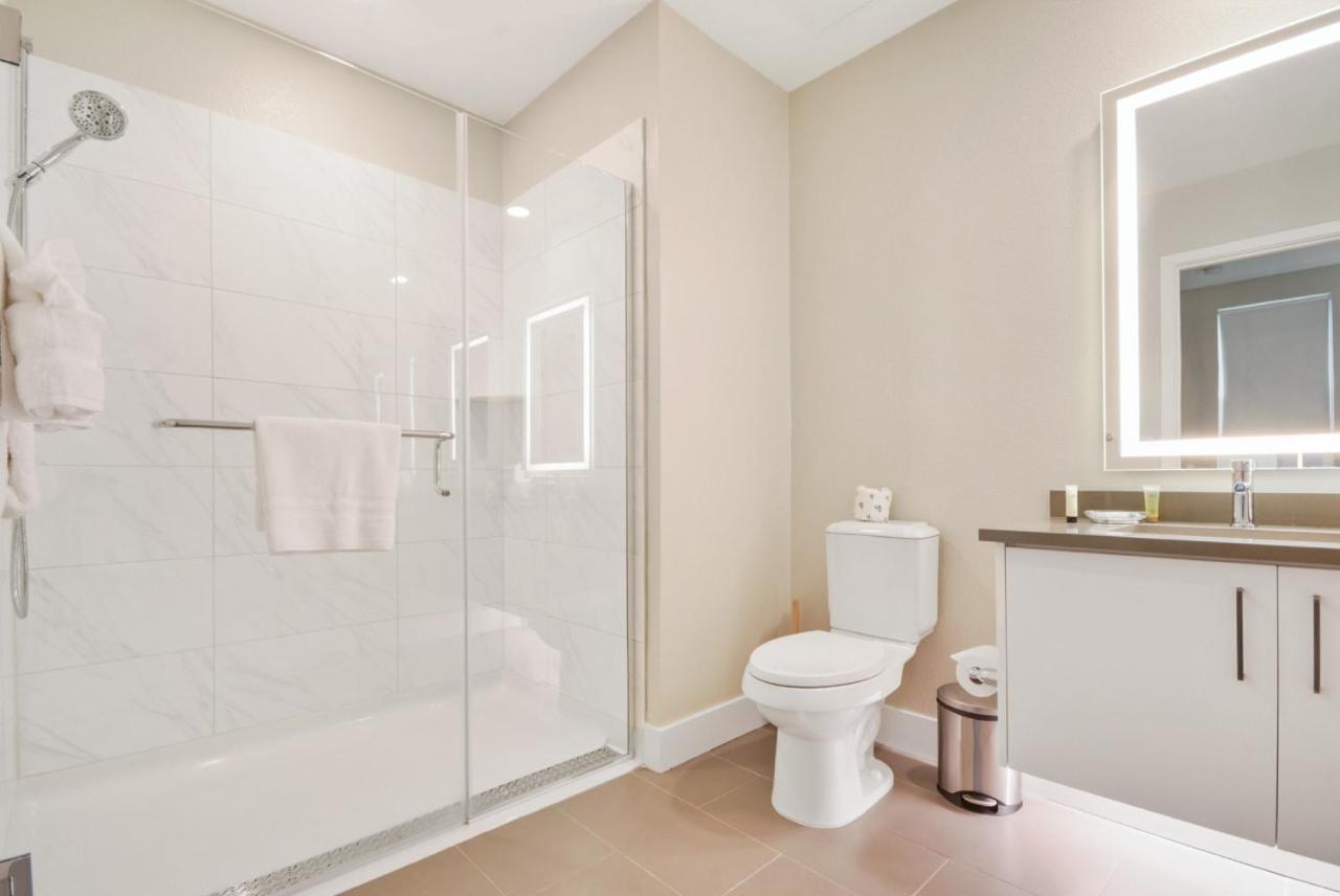 Global Luxury Suites In The Heart Of San Carlos Exteriér fotografie